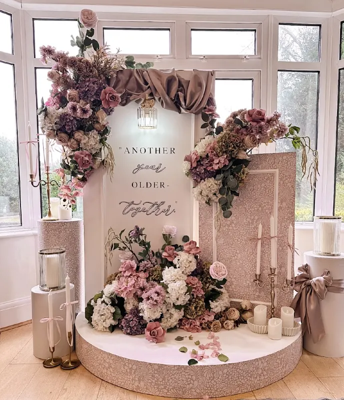Antique Quote Display