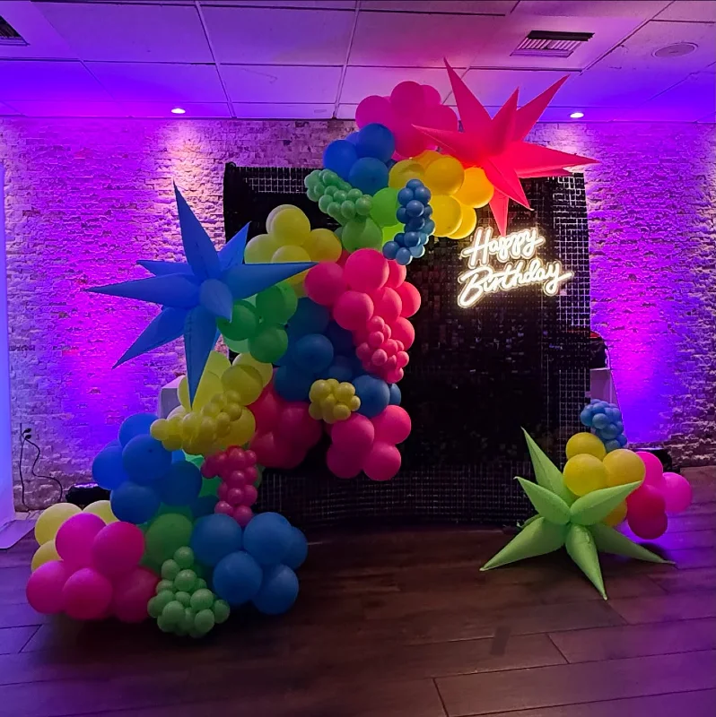 nflatable Starburst and Shimmer Wall Display