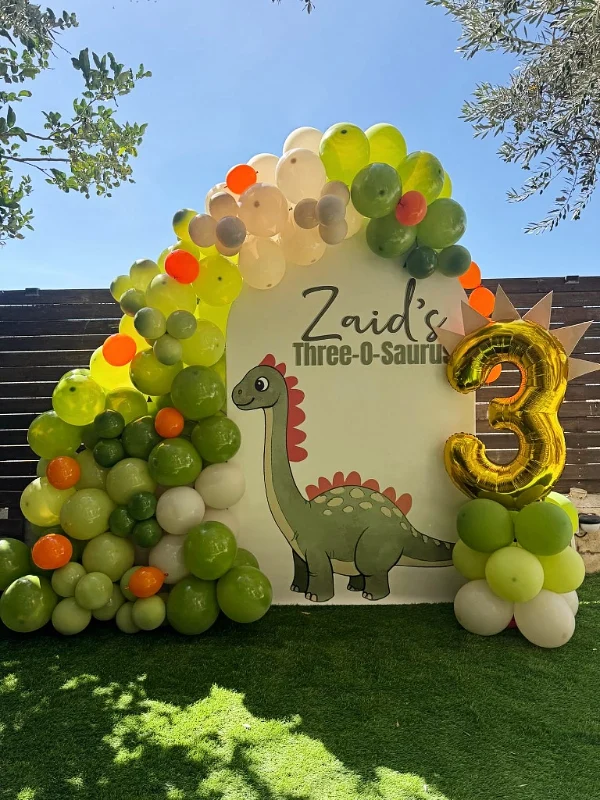 Three-O-Saurus Photo Backdrop
