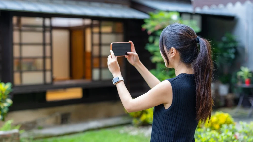 Shoot Professional Photos on Your Phone