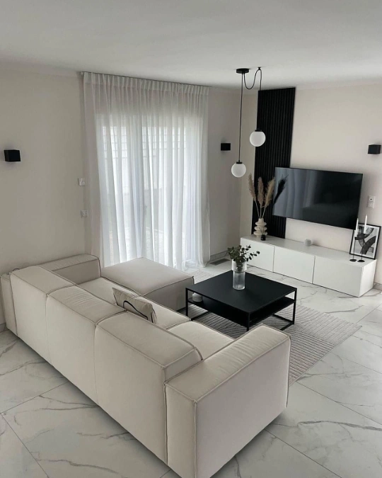 High-Contrast Slatted Accent Panel