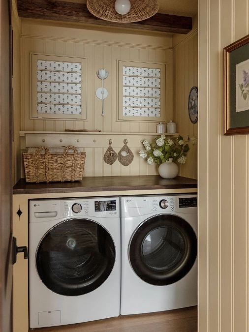 Cottagecore Closet with Peg Rails