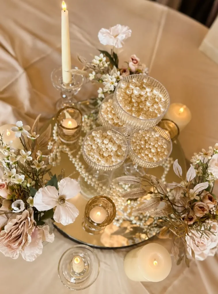 Pearl Coupe Centerpiece