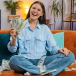 I Turned Weekend Decorating Projects Into a $4,000/Month Side Income