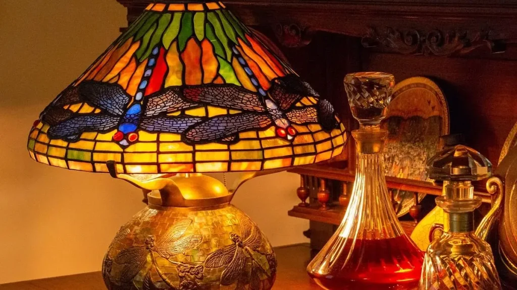 Statement Lighting and Vintage Lamps That Sell Fast
