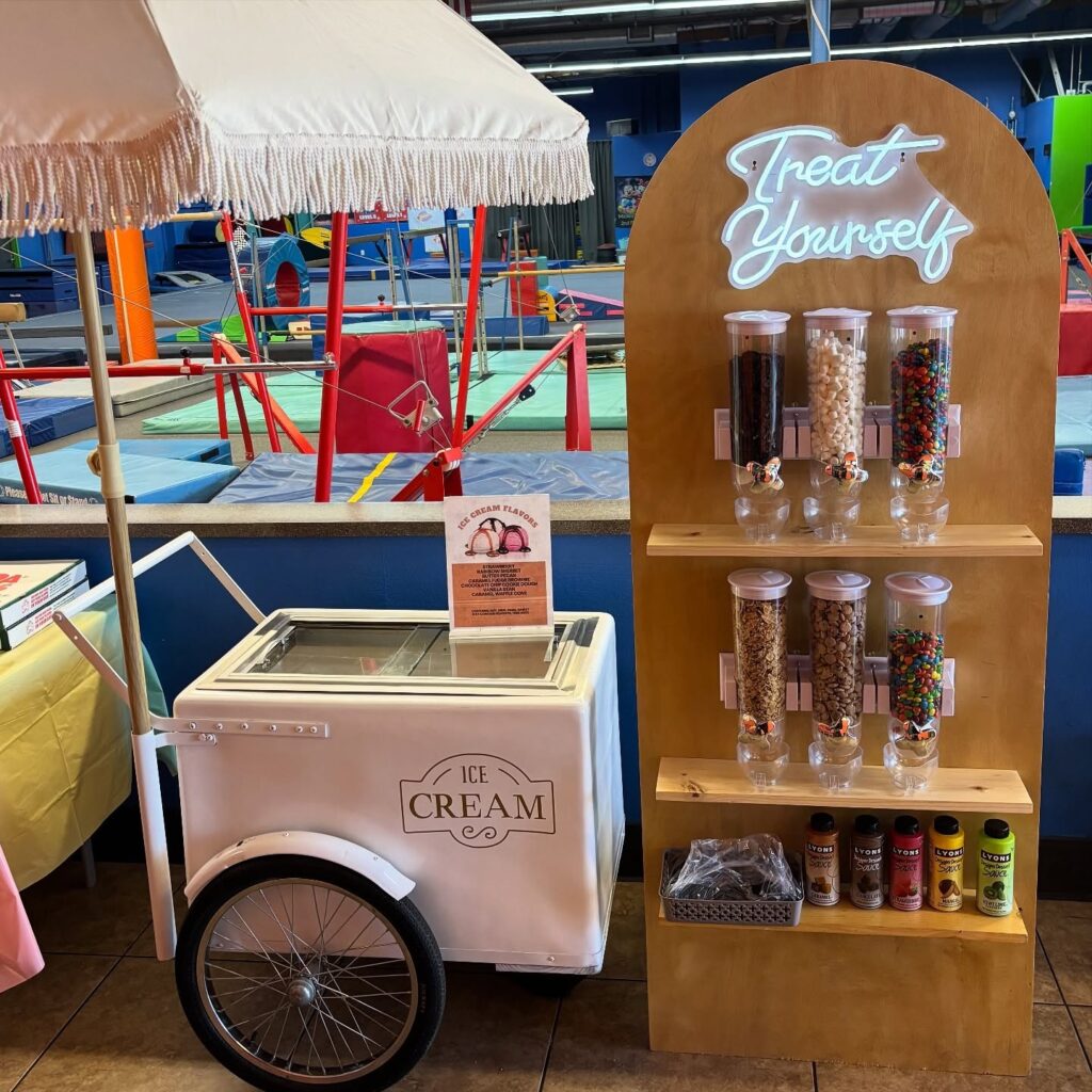Ice Cream Cart With Topping Bar Station