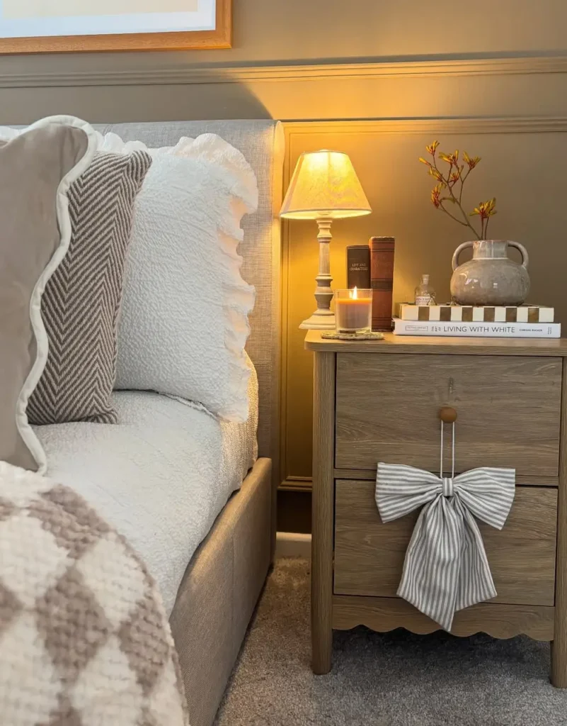 Traditional Touches On A Taupe Base