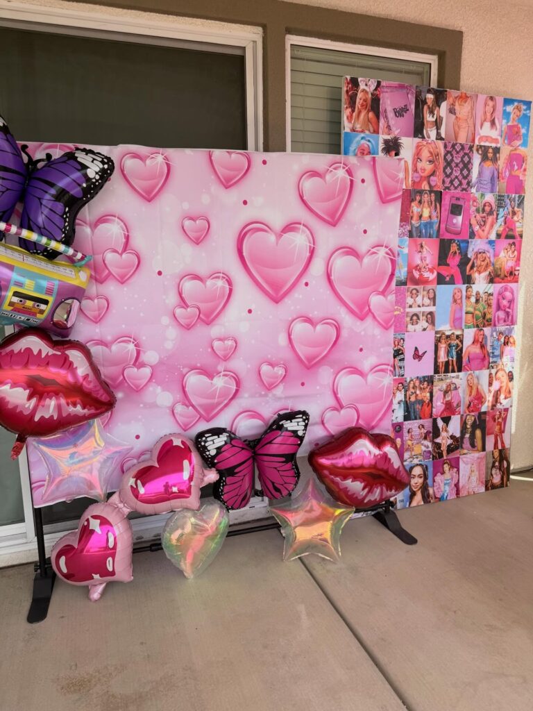 Y2K Heart Backdrop