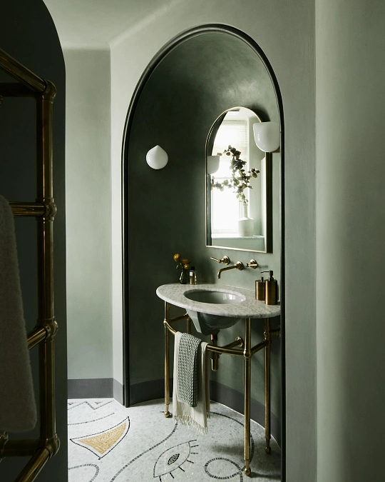Arched Green Vanity Nook
