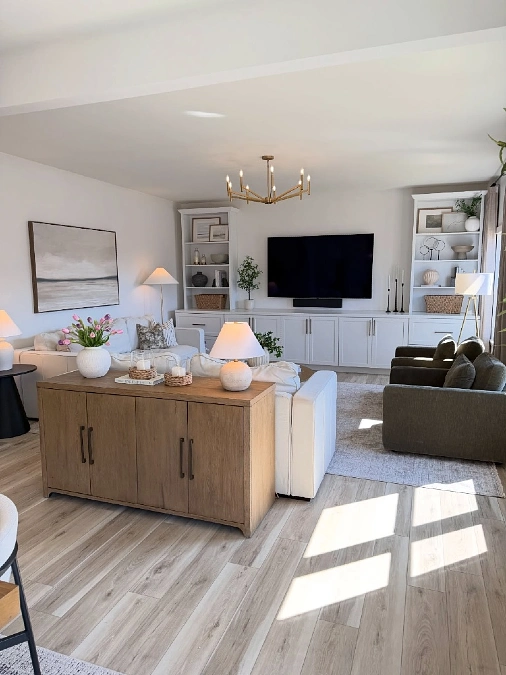 A Bright Open-Plan Living Room