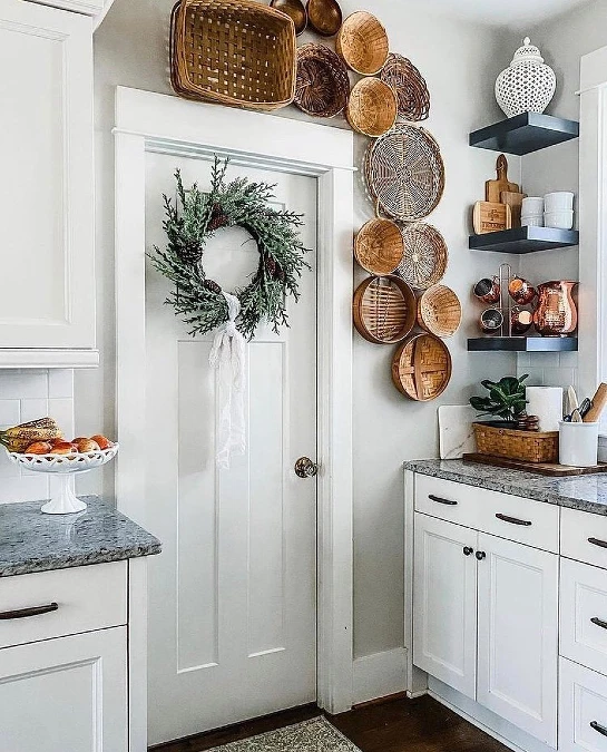 A Warm Kitchen Basket Wall