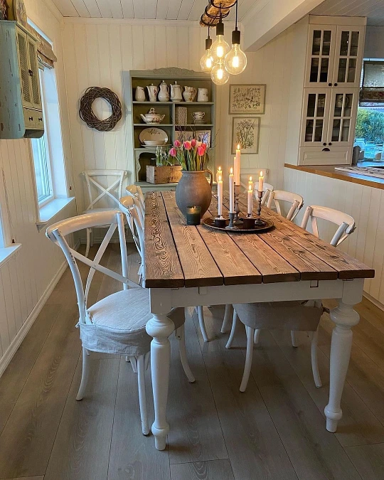 Warm Wood Dining Room Textures