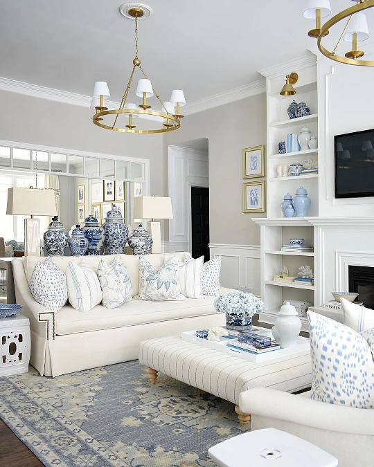 Blue and White Spring Elegance