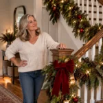 How to Hang Christmas Garland on Stairs So It Stays Put All Season