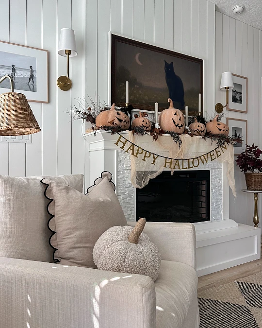 Neutral Pumpkin Mantel with Black Cat Art