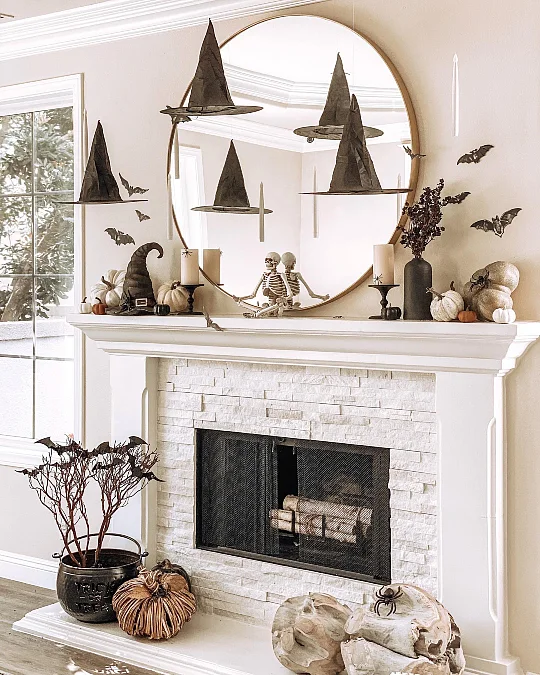Floating Witch Hats and Neutral Pumpkins