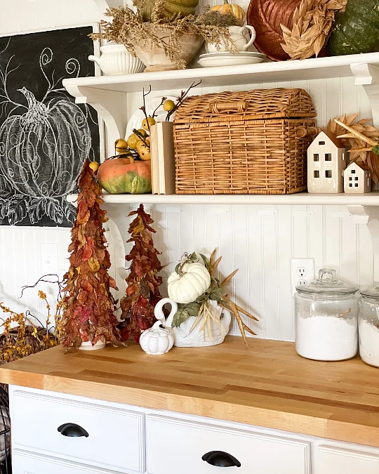 Harvest Shelves with Natural Texture