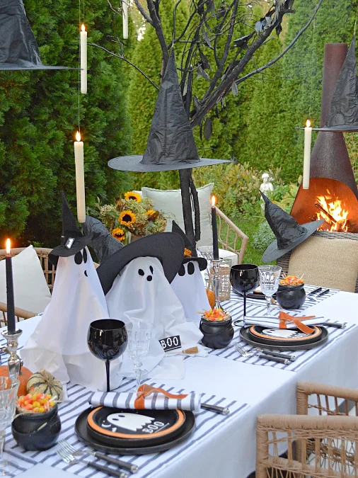 Whimsical Ghost Dinner Table