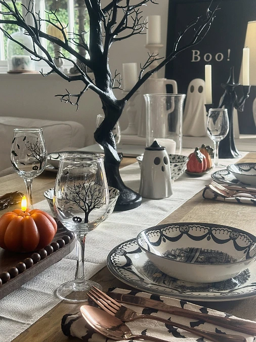Black Branches and Haunted Dinnerware