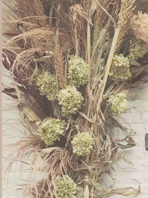 A Rustic Hydrangea Wall Arrangement