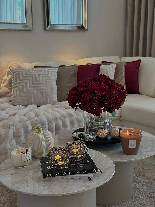 Burgundy Hydrangeas in a Soft Neutral Living Room